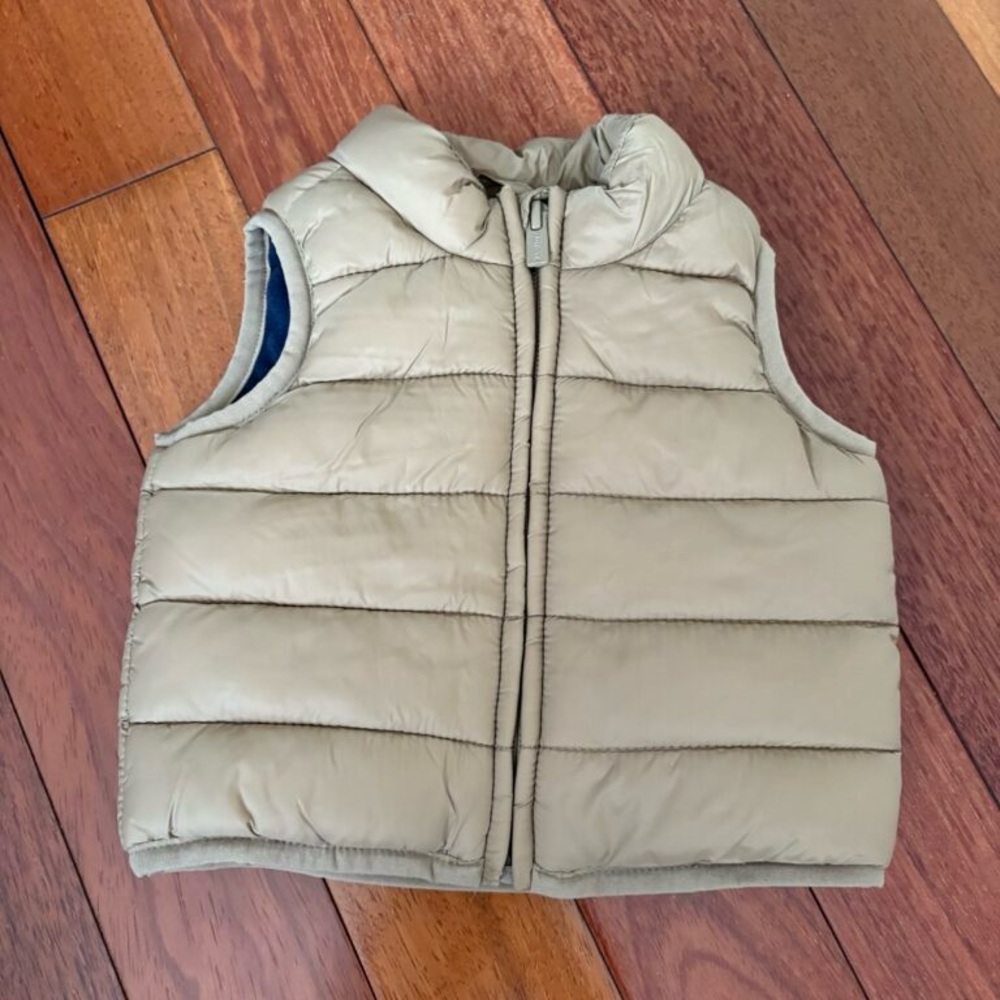 Old Navy Beige Puffer Vest